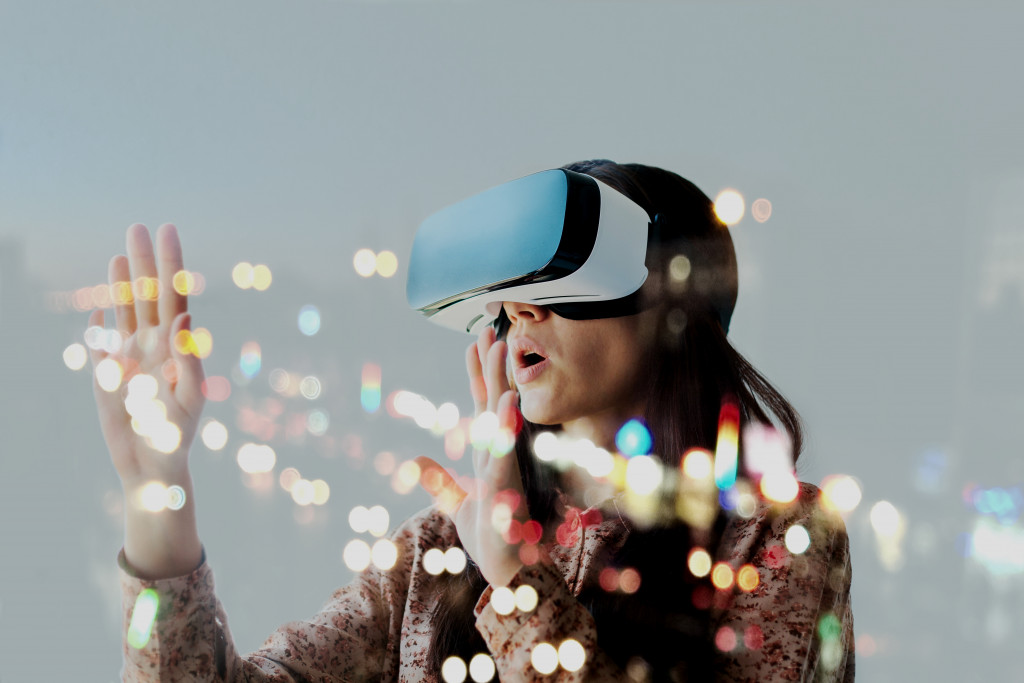 woman wearing VR glasses